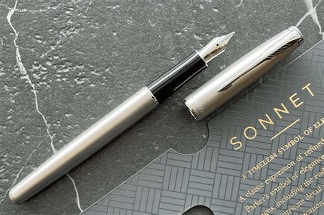 parker sonnet essentials pen